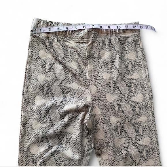 ‎Snake Print High Waist Flare Pants - Picture 12 of 14